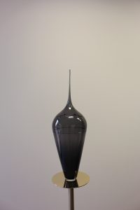Vase en puissance gris 